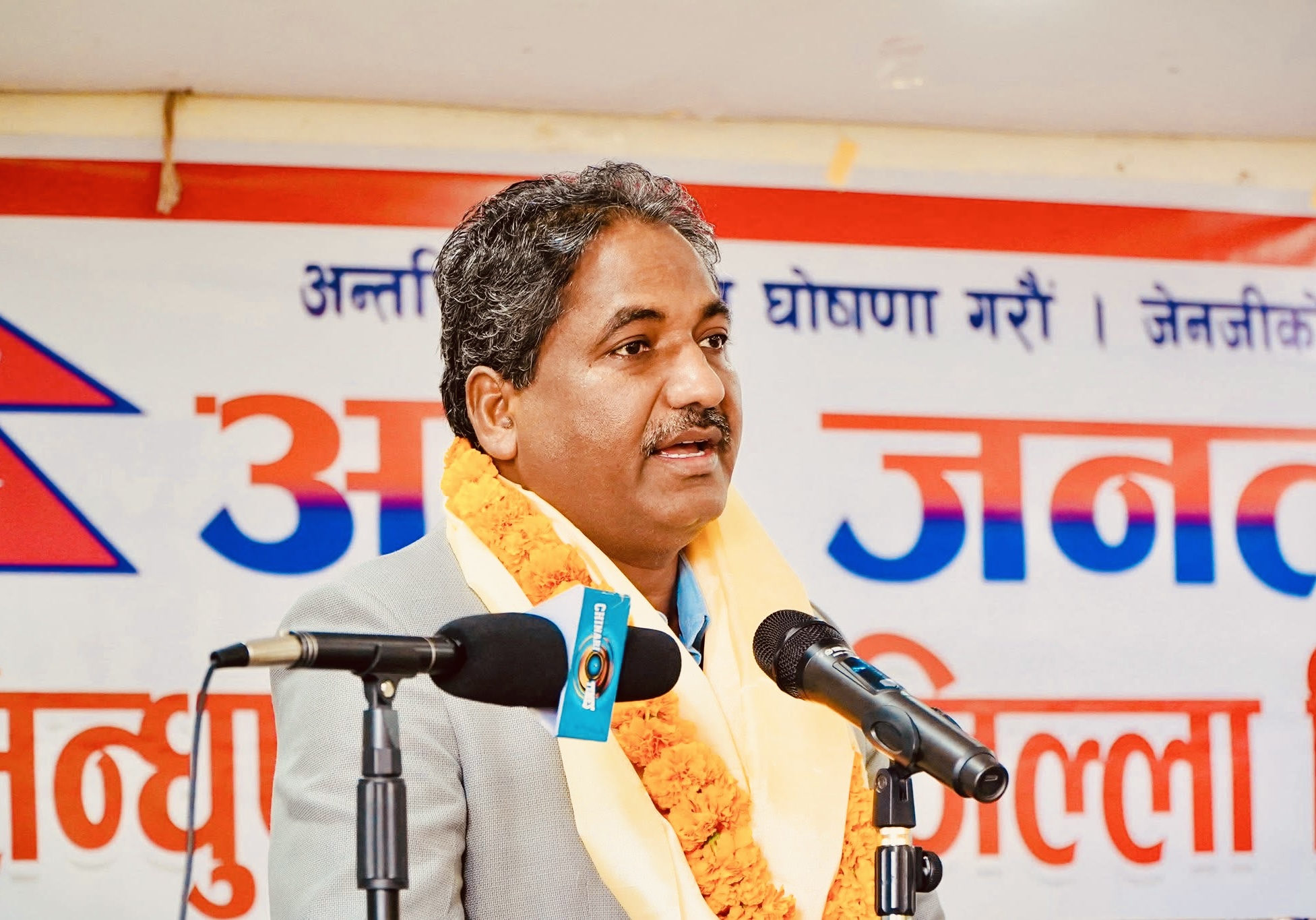 ओलीको ‘युवा दस्ता’ शक्ति प्रदर्शन चुनाव भाँड्ने संकेत : : प्रभु साह